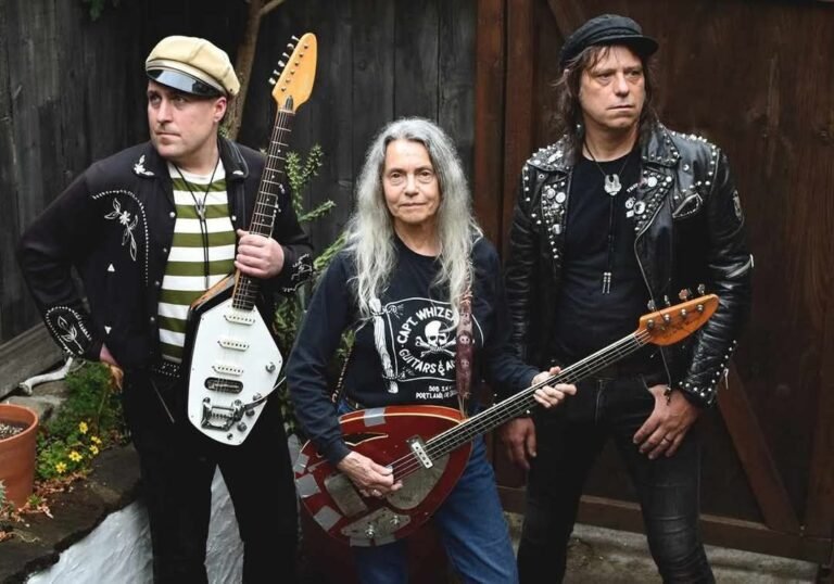 Toody Cole leva legado do Dead Moon ao Cine Joia (SP) em outubro