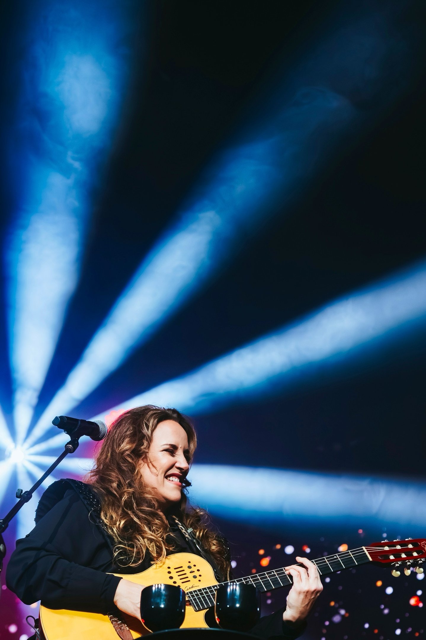 Ana Carolina celebra 25 anos de carreira com show especial em Buenos Aires Anacarolina Rafaelstrabelli HHUBGKFJ7qwmVUGG