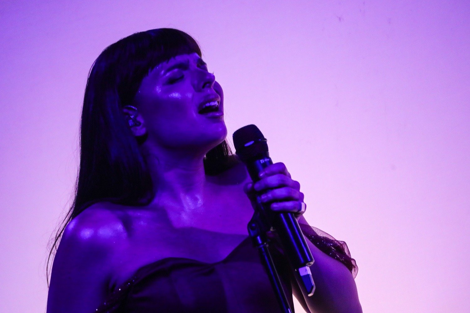 Julia Mestre apresenta evolução da turnê "Maravilhosamente Bem" em show magnético no Sesc Campinas Fim 0150 HcDoNHbf7XeO31o9