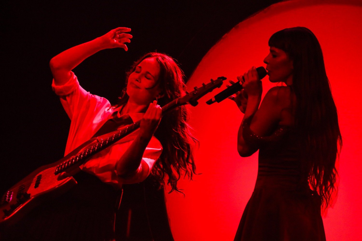 Julia Mestre apresenta evolução da turnê "Maravilhosamente Bem" em show magnético no Sesc Campinas Fim 0340 FW0FLYCaanZWUdJU