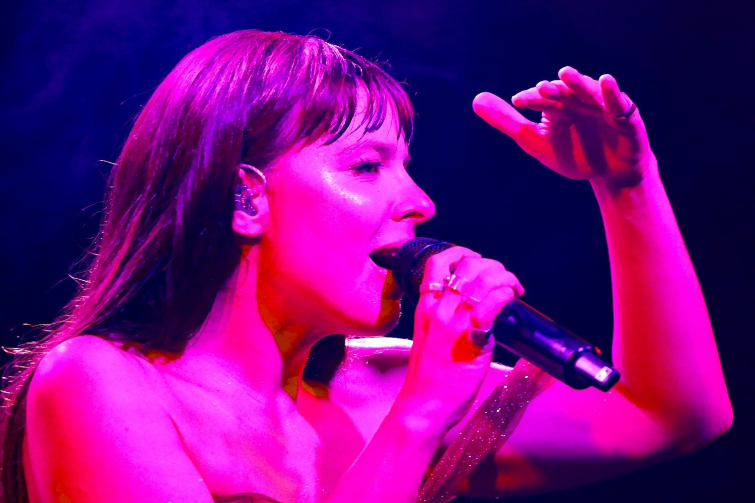 Julia Mestre apresenta evolução da turnê "Maravilhosamente Bem" em show magnético no Sesc Campinas Fim 0631 Co81AG4z2OHaq0v0