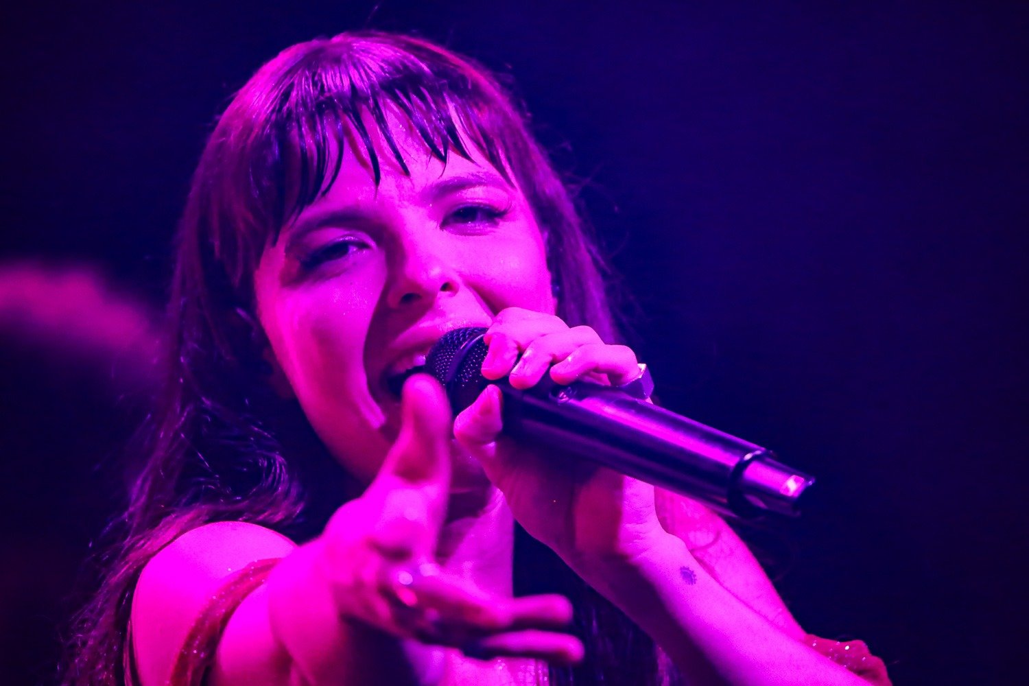 Julia Mestre apresenta evolução da turnê "Maravilhosamente Bem" em show magnético no Sesc Campinas Fim 0702 A5nHWW5PZRi3NwSE