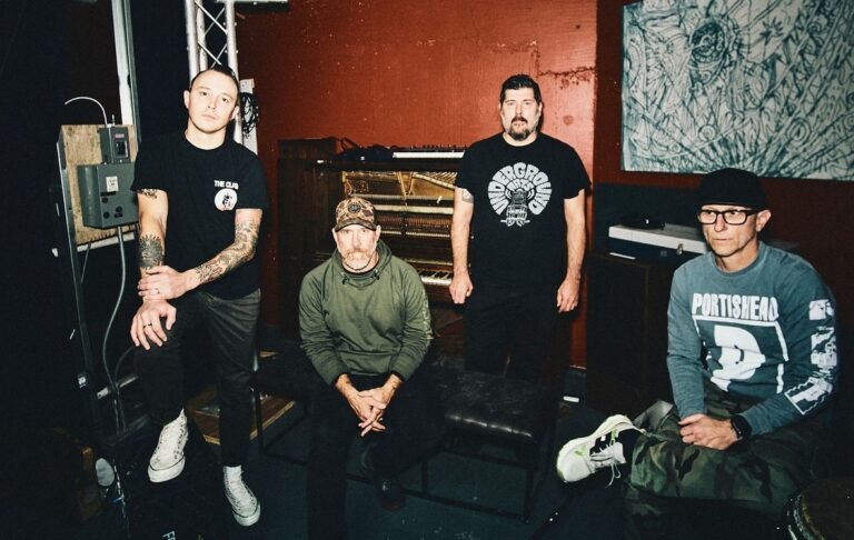Hot Water Music esgota ingressos para show único em São Paulo em 2027