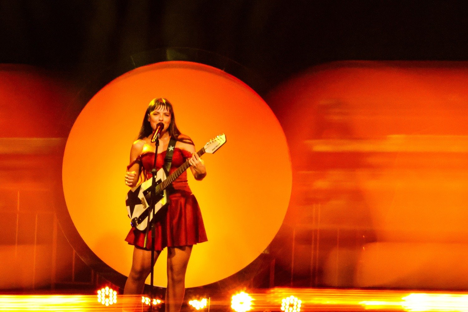 Julia Mestre apresenta evolução da turnê "Maravilhosamente Bem" em show magnético no Sesc Campinas Img 0451 Rc3gH5oxV2X9z2uU
