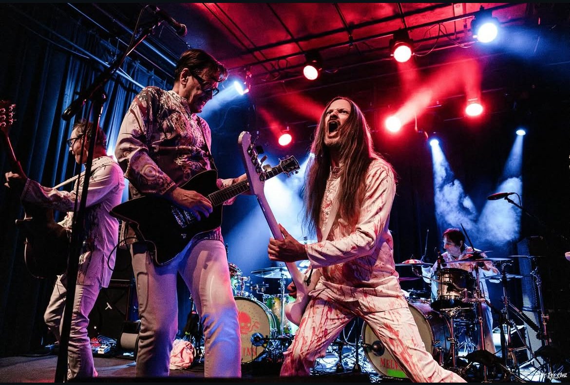 Redd Kross, com dois músicos que também tocam no Melvins, se apresenta sexta (26) em São Paulo
