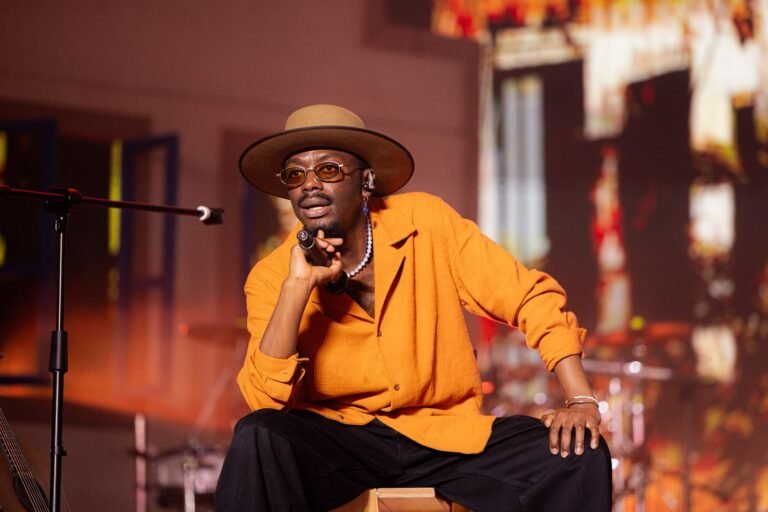 Jota.pê apresenta “Se o Meu Peito Fosse o Mundo”